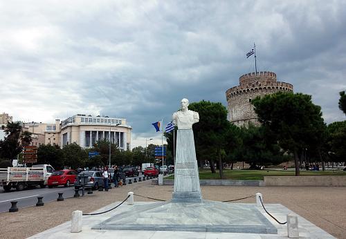     
:   -    .jpg
: 996
:	93.5 
ID:	634